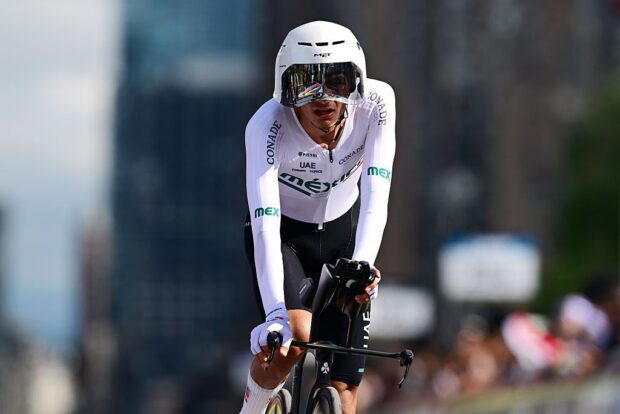 Isaac del Toro (Mexico) finishes in top 10 at the men's elite individual time trial in Montreal at UCI Road World Championships