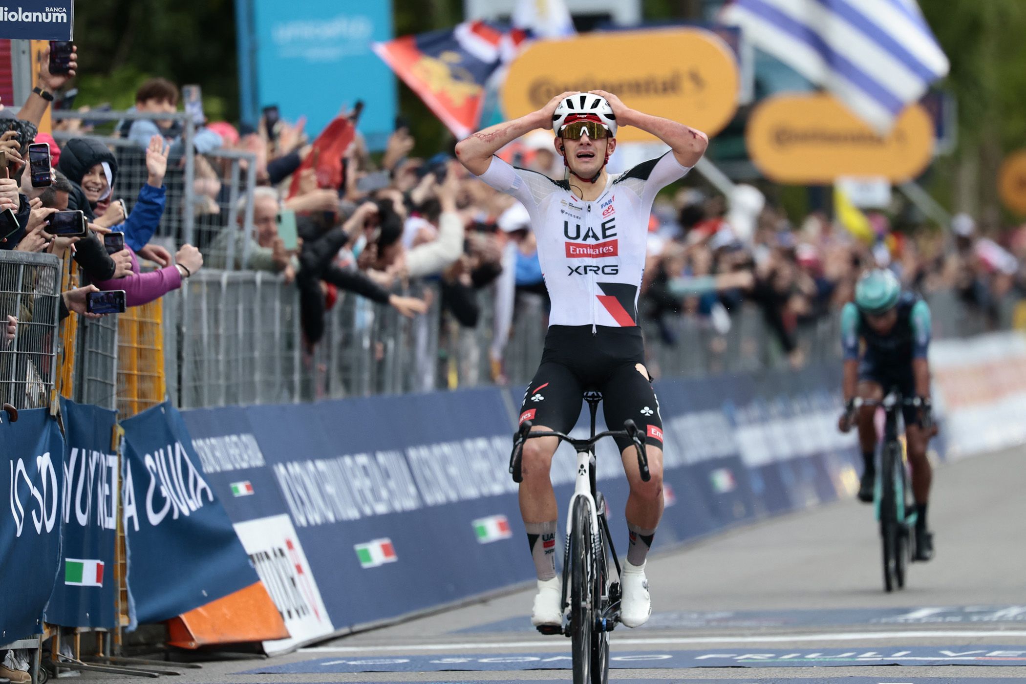 Lidl-Trek refuerza aún más la plantilla de 2027 con el ganador de la etapa del Giro de Italia del UAE Team Emirates-XRG