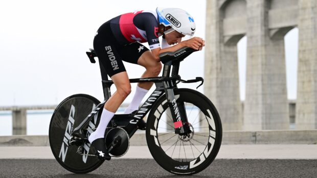 'Al límite de las reglas de la UCI': el ingeniero de Canyon habla sobre la nueva bicicleta de contrarreloj ganadora del Mundial de Marlen Reusser