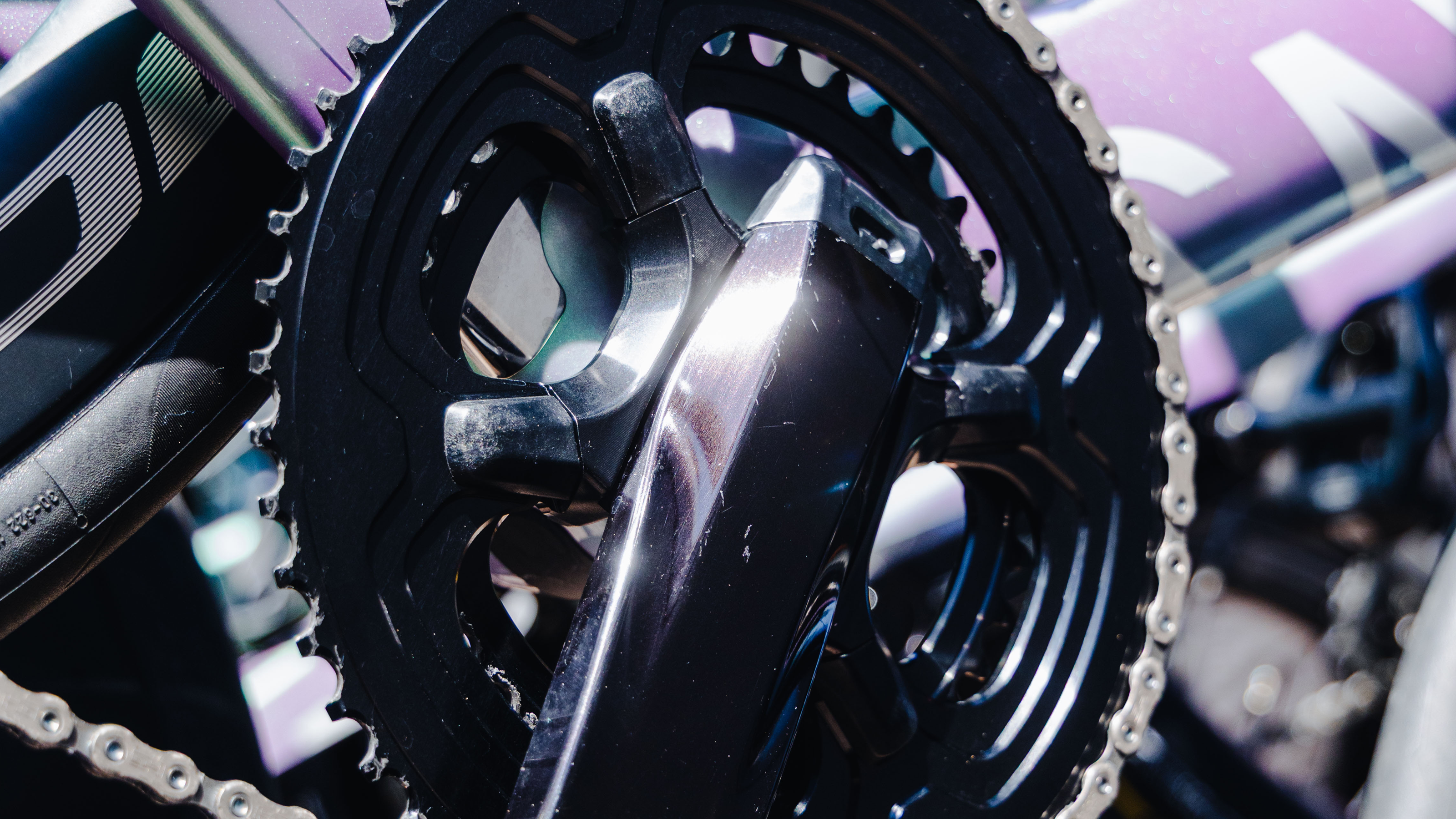Primer plano de un nuevo grupo Dura-Ace