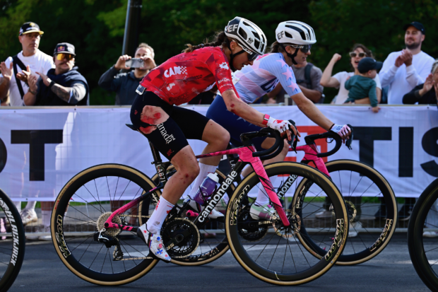 Se proporcionan actualizaciones médicas positivas para los más afectados por el terrible accidente en la carrera de ruta femenina del Campeonato Mundial