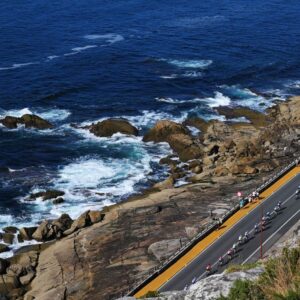 2024 Vuelta a España: the peloton rides along the Spanish coastline on stage 10