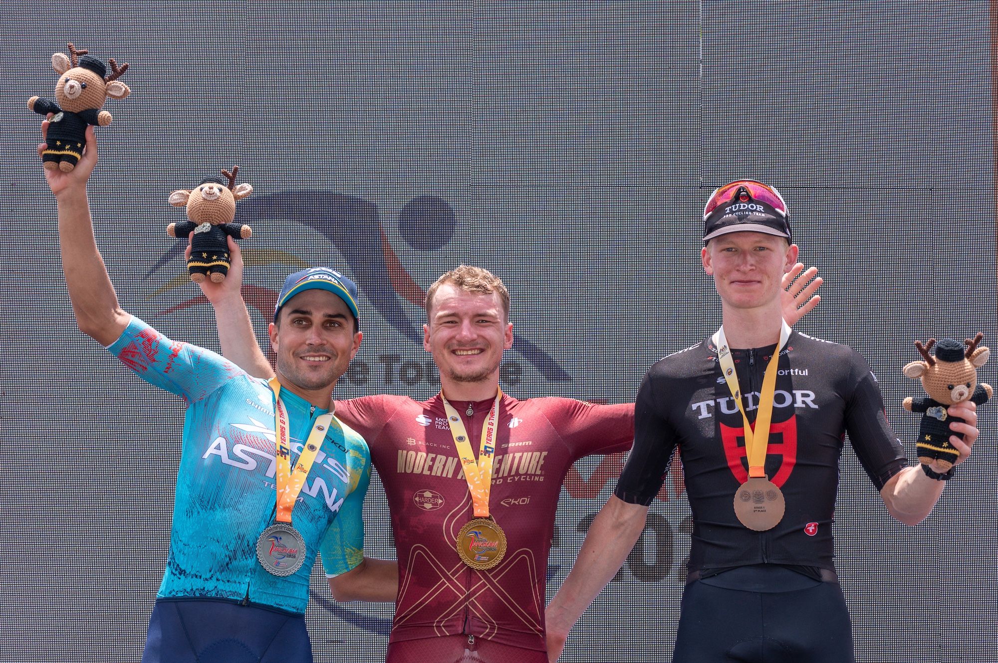 "No tenía ninguna confianza": la tercera vez es la vencida para el velocista canadiense Riley Pickrell, que consigue su primera victoria en más de un año en el Tour de Langkawi.