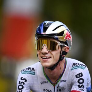'Un extraterrestre como Tadej Pogačar podría hacerlo': el jefe de Red Bull, Denk, preferiría que Remco Evenepoel no participe en el doblete Giro de Italia-Tour de Francia en 2027