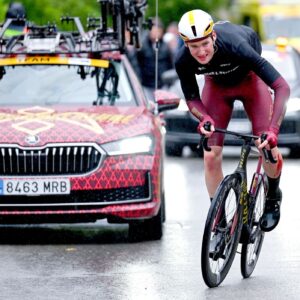 'La moraleja de la historia es que los polacos pelean bastante bien cuando los golpeas': Ezra Caudell comparte la primera actualización después de sufrir lesiones graves en el horroroso accidente del Philadelphia Cycling Classic