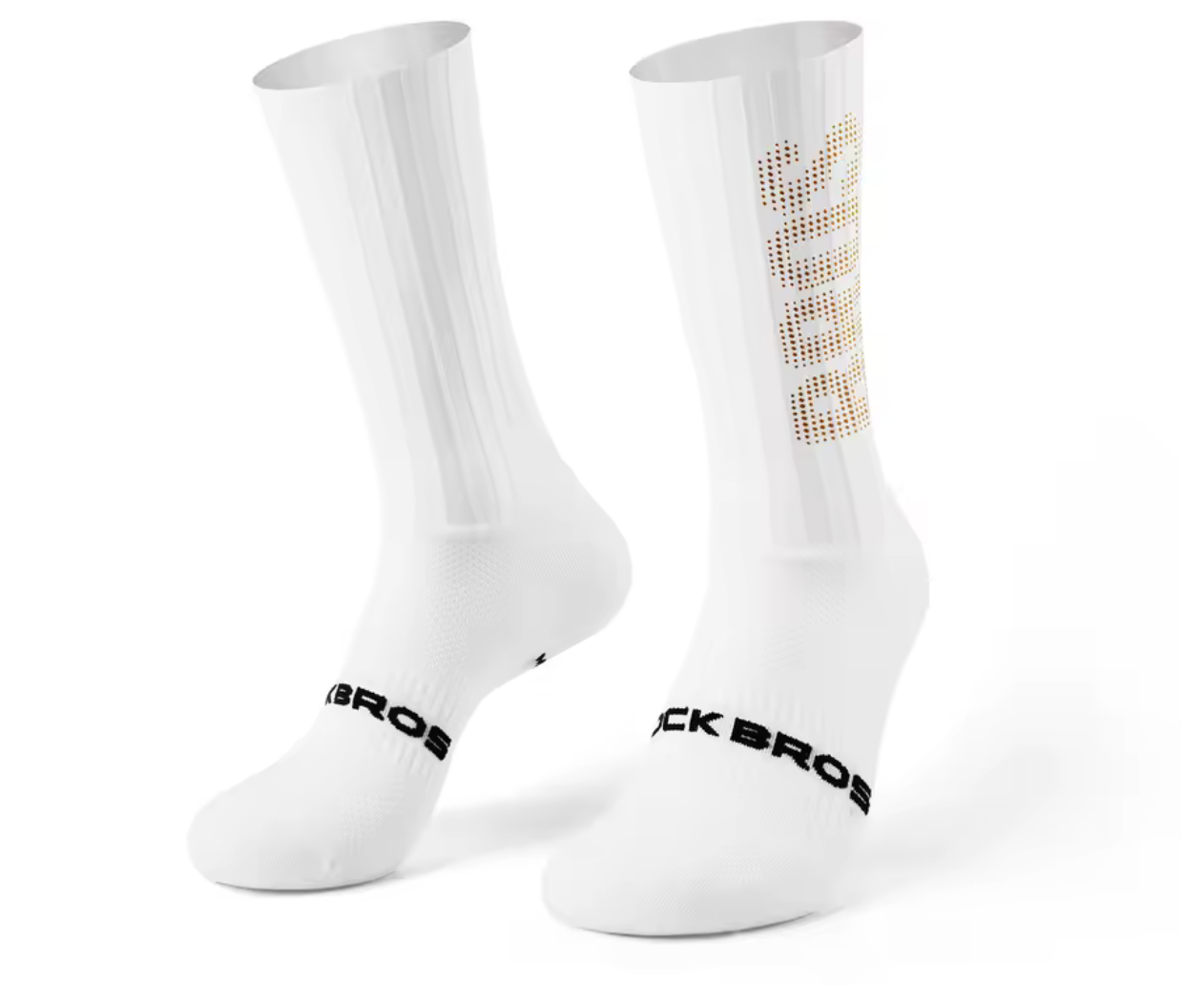 Calcetines aero Rockbros blancos y dorados sobre fondo blanco.
