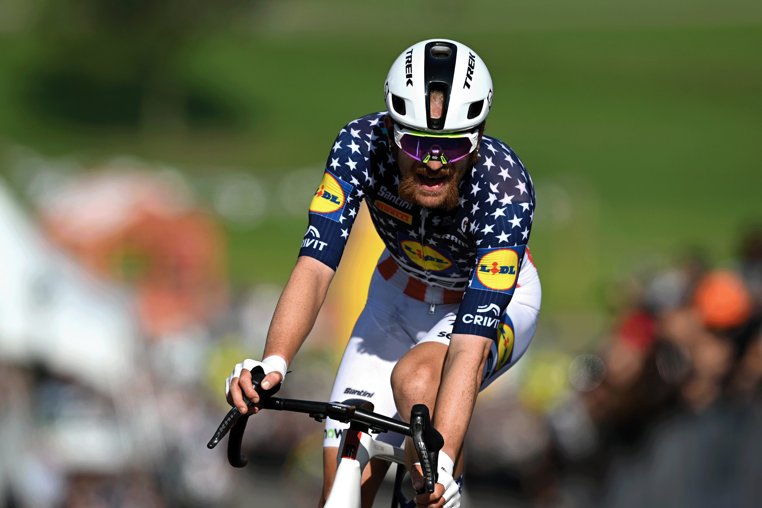 Quinn Simmons de Estados Unidos y el equipo Lidl - Trek cruza la línea de meta durante el 15º Gran Premio Ciclista de Quebec 2026, una carrera de un día de 206 km en la ciudad de Quebec (Foto de Dario Belingheri/Getty Images)