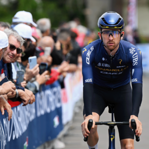 Visma-Lease a Bike busca aprovechar el 'potencial sin explotar' del piloto británico Mark Donovan como primer nuevo fichaje para 2027